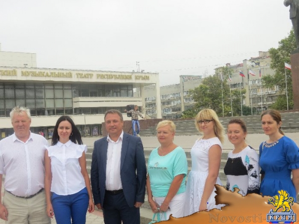 На центральной площади Симферополя прошел молодежный спортивный праздник в честь Всероссийского дня физкультурника (ФОТО) - «Общество Крыма»