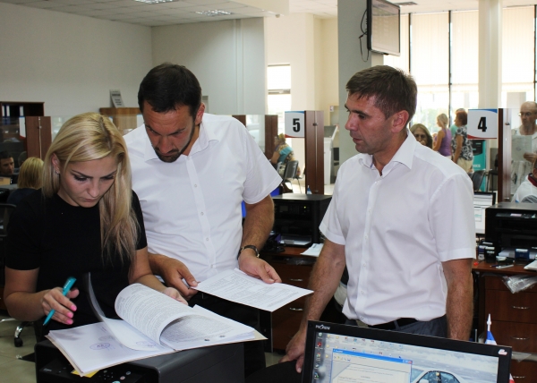 В Госкомрегистре зарегистрировали 13 объектов недвижимости современного спортивно-развлекательного комплекса «Арена-Крым» - «Госкомрегистр»