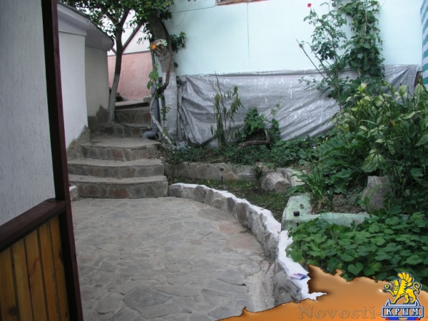 Отдых в Гурзуфе. Частный сектор "На Санаторной" п.Гурзуф Отдых в Крыму 2016 - жильё в Крыму без посредников - «Отдых в Крыму»