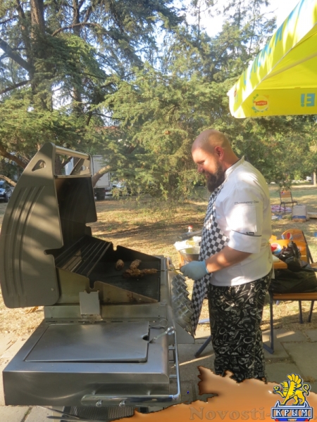 В день открытия памятника Екатерине Великой в столице Крыма власть организовала народные гуляния. Без приятных сюрпризов для крымчан и русских соотечественников во всем мире! (ФОТО) - «Общество Крыма»
