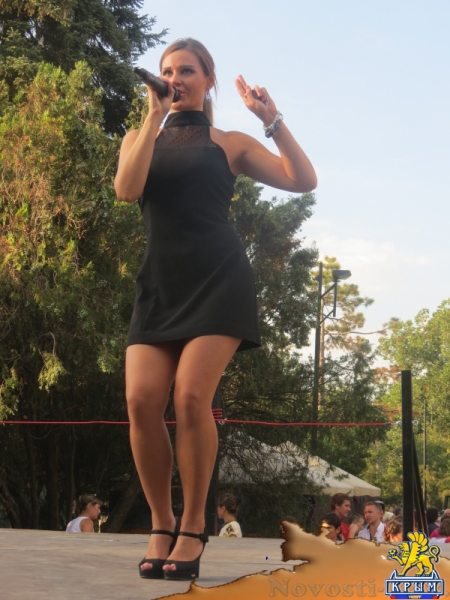 В день открытия памятника Екатерине Великой в столице Крыма власть организовала народные гуляния. Без приятных сюрпризов для крымчан и русских соотечественников во всем мире! (ФОТО) - «Общество Крыма»