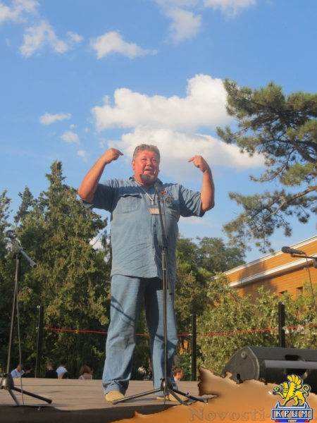 В день открытия памятника Екатерине Великой в столице Крыма власть организовала народные гуляния. Без приятных сюрпризов для крымчан и русских соотечественников во всем мире! (ФОТО) - «Общество Крыма»