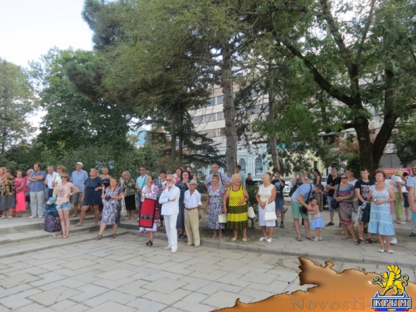 В день открытия памятника Екатерине Великой в столице Крыма власть организовала народные гуляния. Без приятных сюрпризов для крымчан и русских соотечественников во всем мире! (ФОТО) - «Общество Крыма»