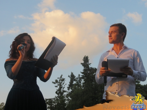 В день открытия памятника Екатерине Великой в столице Крыма власть организовала народные гуляния. Без приятных сюрпризов для крымчан и русских соотечественников во всем мире! (ФОТО) - «Общество Крыма»