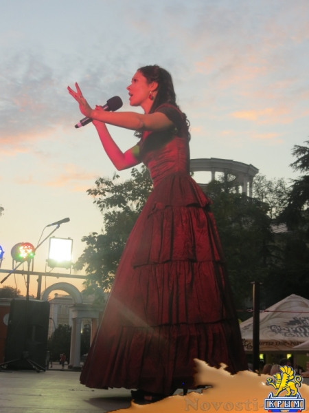 В день открытия памятника Екатерине Великой в столице Крыма власть организовала народные гуляния. Без приятных сюрпризов для крымчан и русских соотечественников во всем мире! (ФОТО) - «Общество Крыма»