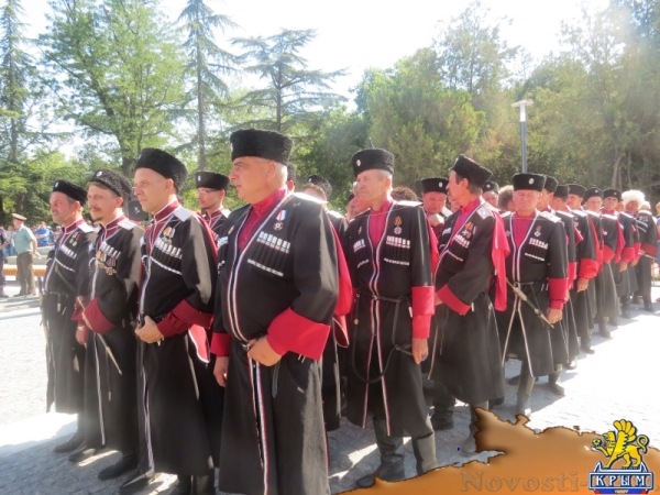 В День Преображения Господня в Симферополе торжественно открыли возрожденный памятник российской Императрице Екатерине Великой (ФОТО) - «Общество Крыма»