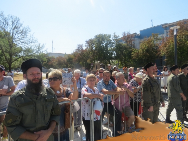 В День Преображения Господня в Симферополе торжественно открыли возрожденный памятник российской Императрице Екатерине Великой (ФОТО) - «Общество Крыма»