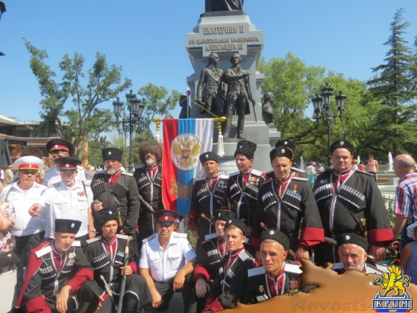 В День Преображения Господня в Симферополе торжественно открыли возрожденный памятник российской Императрице Екатерине Великой (ФОТО) - «Общество Крыма»