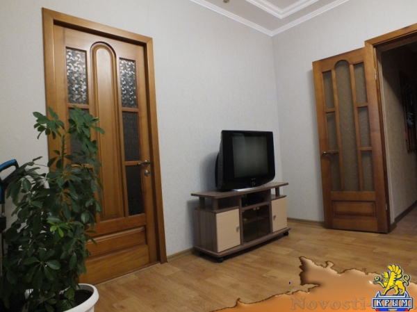 Отдых в Приморском. Отдых в 2-х комн. квартире со всеми удобствами, 1-я линия 100м до моря, пляж-песок или галька . Отдых в Крыму 2016 - жильё в Крыму без посредников - «Отдых в Приморском»