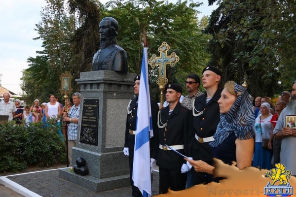 В Керчи встретили мощи Фёдора Ушакова - «Керчь»