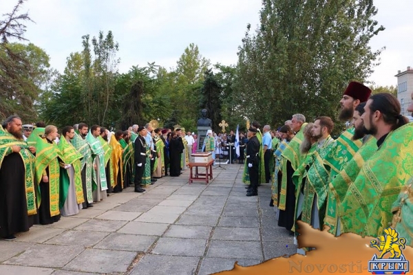 В Керчи встретили мощи Фёдора Ушакова - «Керчь»