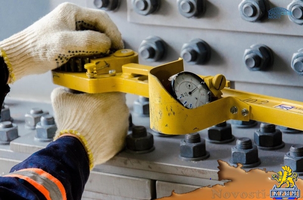 На керченском берегу собирают самый большой в России арочный пролет - «Керчь»