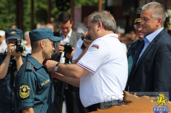 Пожарно-спасательные подразделения ЮБК получили новую технику и экипировку на 300 млн руб (ФОТО) - «Спорт Крыма»