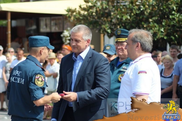 Пожарно-спасательные подразделения ЮБК получили новую технику и экипировку на 300 млн руб (ФОТО) - «Спорт Крыма»