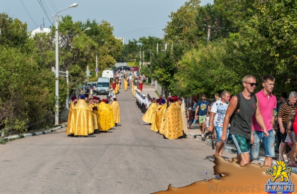 Святой русский адмирал Федор Ушаков вернулся в Севастополь на матросских плечах (ФОТОРЕПОРТАЖ) - «Общество Крыма»