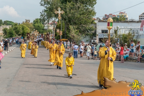Святой русский адмирал Федор Ушаков вернулся в Севастополь на матросских плечах (ФОТОРЕПОРТАЖ) - «Общество Крыма»