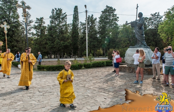 Святой русский адмирал Федор Ушаков вернулся в Севастополь на матросских плечах (ФОТОРЕПОРТАЖ) - «Общество Крыма»