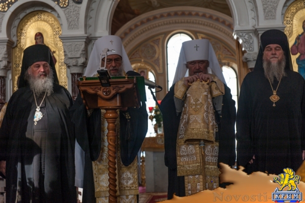 Святой русский адмирал Федор Ушаков вернулся в Севастополь на матросских плечах (ФОТОРЕПОРТАЖ) - «Общество Крыма»