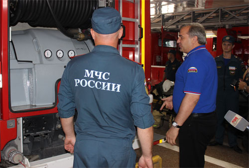 Глава МЧС России Владимир Пучков: за прошедшие два с половиной года мы сделали мощный рывок по оснащению пожарно-спасательных подразделений Крыма - «МЧС»