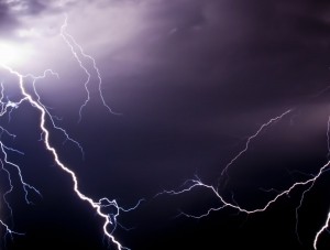 Грозы грозят нам ливнями - Общество - - «Новости Крыма» Грозы грозят нам ливнями - Общество - - «Новости Крыма»