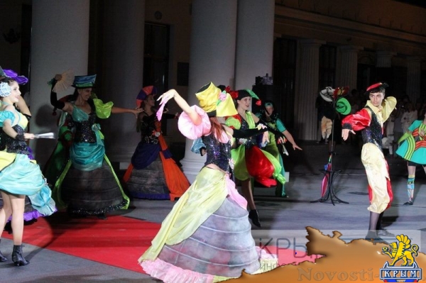 Международный фестиваль «Театр. Чехов. Ялта» открылся в восьмой раз (ФОТО) - «Спорт Крыма»