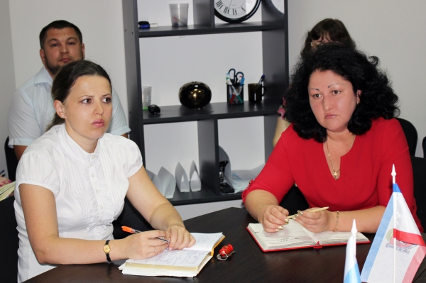 В Госкомрегистре разработают программу автоматического распределения дел, поступающих на госрегистрацию - «Госкомрегистр»