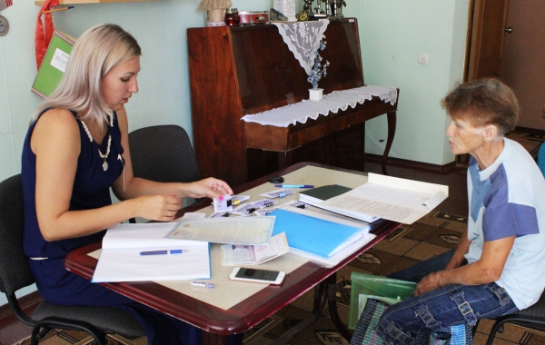 Специалисты Госкомрегистра в сентябре проведут около 50 выездных приемов граждан по всей Республике Крым - «Госкомрегистр»