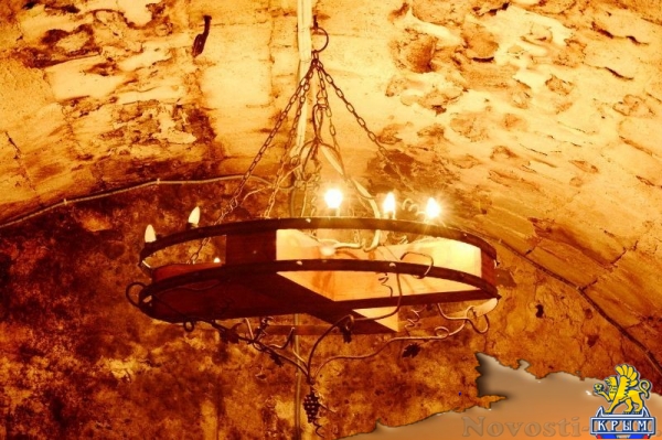 Новое премиальное шампанское завода «Новый Свет» – «Золотой Рислинг Крыма» – поступит в продажу на следующей неделе (ФОТО) - «Спорт Крыма»