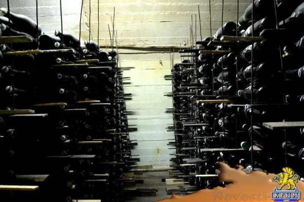 Новое премиальное шампанское завода «Новый Свет» – «Золотой Рислинг Крыма» – поступит в продажу на следующей неделе (ФОТО) - «Спорт Крыма»