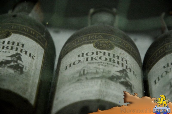 Новое премиальное шампанское завода «Новый Свет» – «Золотой Рислинг Крыма» – поступит в продажу на следующей неделе (ФОТО) - «Спорт Крыма»