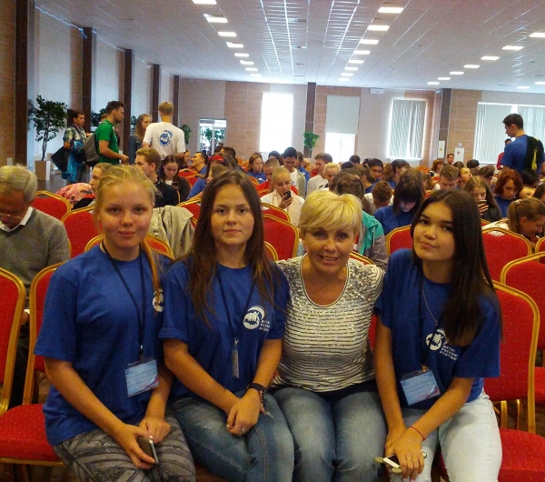 Уполномоченный по правам ребенка в Республике Крым приняла участие во Всероссийский детский форум под названием «Дети. Россия. Будущее» - «Правам ребёнка»