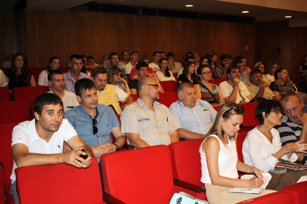 Госкомрегистр провел первый всекрымский семинар-совещание с кадастровыми инженерами - «Госкомрегистр»