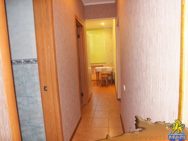 Отдых в Приморском. Отдых в 2-х комн. квартире со всеми удобствами,1-й этаж. До моря 50 м, пляж-песок или галька . Отдых в Крыму 2016 - жильё в Крыму без посредников - «Отдых в Приморском»