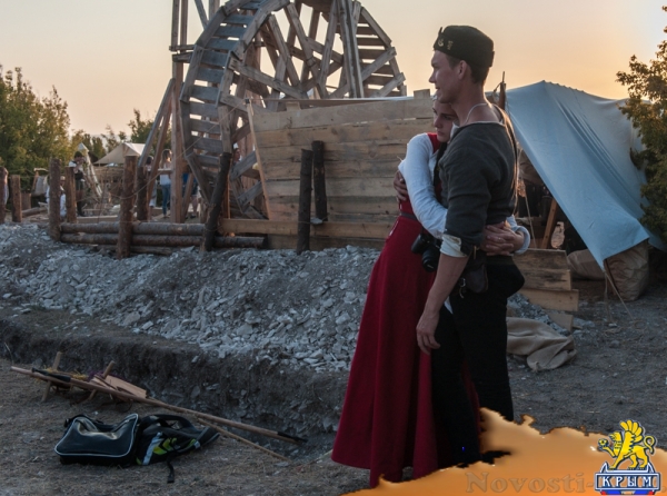 На военно-историческом фестивале записывали в ландскнехты и примеряли доспехи (ФОТОРЕПОРТАЖ) - «Общество Крыма»