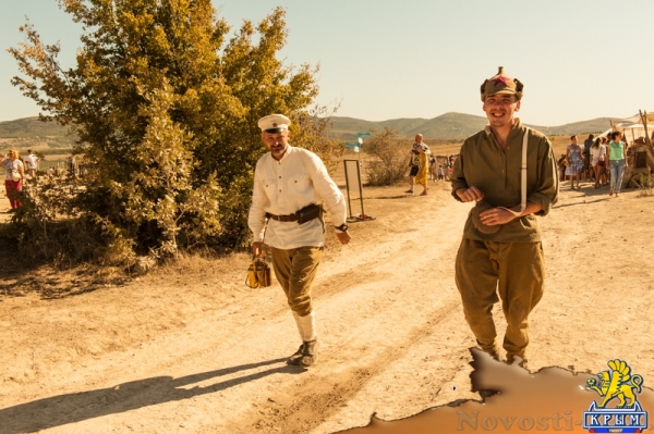 На Федюхиных высотах сошлись римские легионеры, русские дружинники и советские воины с БРМД (ФОТОРЕПОРТАЖ) - «Общество Крыма»