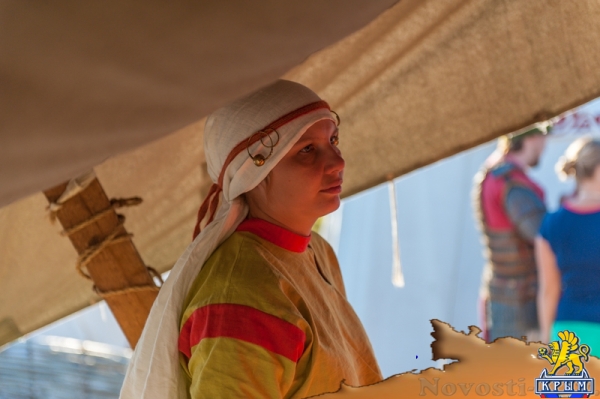 На Федюхиных высотах сошлись римские легионеры, русские дружинники и советские воины с БРМД (ФОТОРЕПОРТАЖ) - «Общество Крыма»