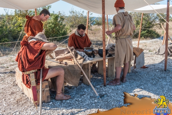 На Федюхиных высотах сошлись римские легионеры, русские дружинники и советские воины с БРМД (ФОТОРЕПОРТАЖ) - «Общество Крыма»