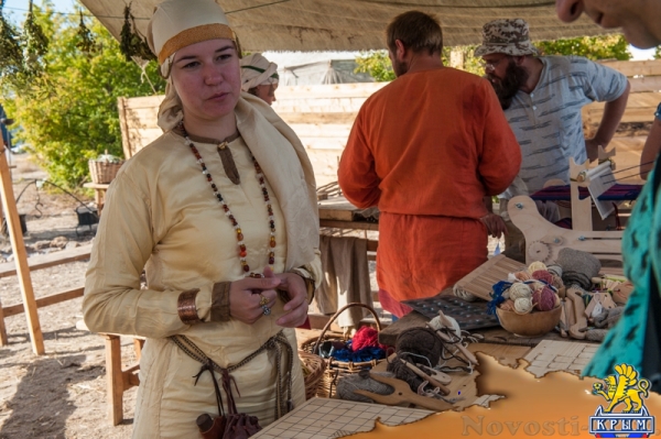 На Федюхиных высотах сошлись римские легионеры, русские дружинники и советские воины с БРМД (ФОТОРЕПОРТАЖ) - «Общество Крыма»