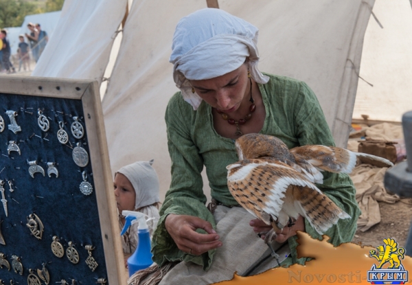 На Федюхиных высотах сошлись римские легионеры, русские дружинники и советские воины с БРМД (ФОТОРЕПОРТАЖ) - «Общество Крыма»