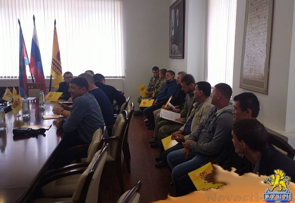 Защитники Новороссии встретились с лидером парламентской фракции России Сергеем Мироновым (ФОТО) - «Общество Крыма» Защитники Новороссии встретились с лидером парламентской фракции России Сергеем Мироновым (ФОТО) - «Общество Крыма»