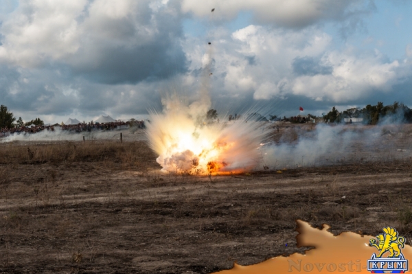 В финале военно-исторического фестиваля на Федюхиных высотах показали оборону и освобождение Севастополя (ФОТОРЕПОРТАЖ) - «Общество Крыма» В финале военно-исторического фестиваля на Федюхиных высотах показали оборону и освобождение Севастополя (ФОТОРЕПОРТАЖ) - «Общество Крыма»