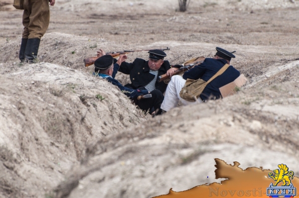 В финале военно-исторического фестиваля на Федюхиных высотах показали оборону и освобождение Севастополя (ФОТОРЕПОРТАЖ) - «Общество Крыма» В финале военно-исторического фестиваля на Федюхиных высотах показали оборону и освобождение Севастополя (ФОТОРЕПОРТАЖ) - «Общество Крыма»