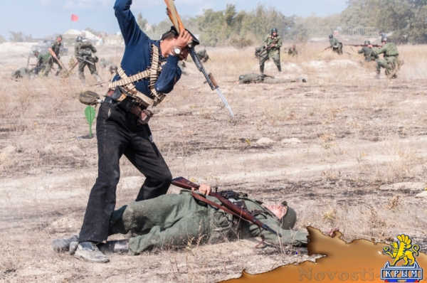 В финале военно-исторического фестиваля на Федюхиных высотах показали оборону и освобождение Севастополя (ФОТОРЕПОРТАЖ) - «Общество Крыма» В финале военно-исторического фестиваля на Федюхиных высотах показали оборону и освобождение Севастополя (ФОТОРЕПОРТАЖ) - «Общество Крыма»