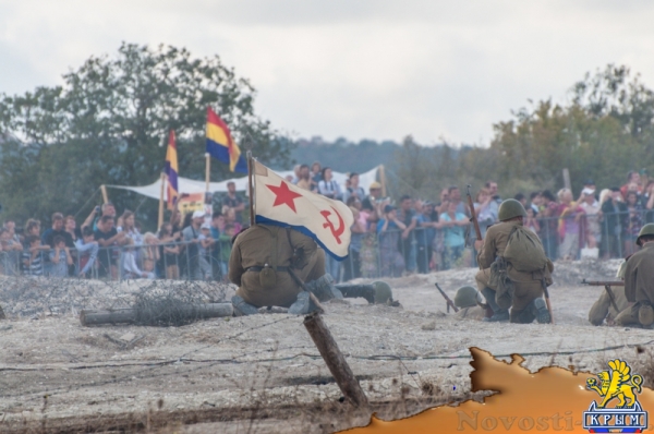 В финале военно-исторического фестиваля на Федюхиных высотах показали оборону и освобождение Севастополя (ФОТОРЕПОРТАЖ) - «Общество Крыма» В финале военно-исторического фестиваля на Федюхиных высотах показали оборону и освобождение Севастополя (ФОТОРЕПОРТАЖ) - «Общество Крыма»