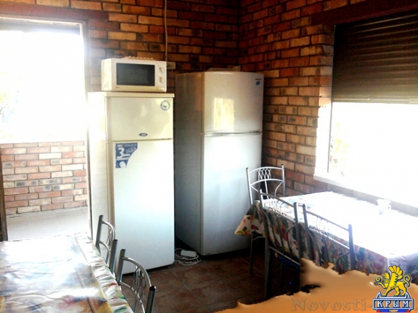 Отдых в Феодосии. Сдаю номера в Гостевом Доме У Ирины Отдых в Крыму 2016 - жильё в Крыму без посредников - «Отдых в Феодосии» Отдых в Феодосии. Сдаю номера в Гостевом Доме У Ирины Отдых в Крыму 2016 - жильё в Крыму без посредников - «Отдых в Феодосии»