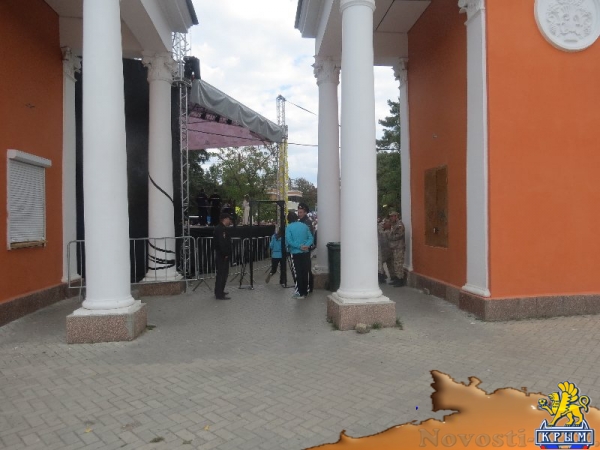 В Екатерининском саду Симферополя прошел благотворительный День Белого цветка (ФОТО) - «Общество Крыма»