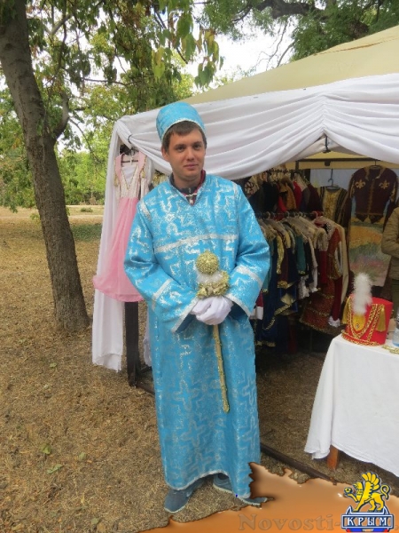 В Екатерининском саду Симферополя прошел благотворительный День Белого цветка (ФОТО) - «Общество Крыма»