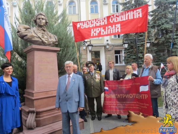 В столице Крыма почтили память князя Григория Потёмкина-Таврического в честь 277-ой годовщины со дня его рождения (ФОТО) - «Общество Крыма»