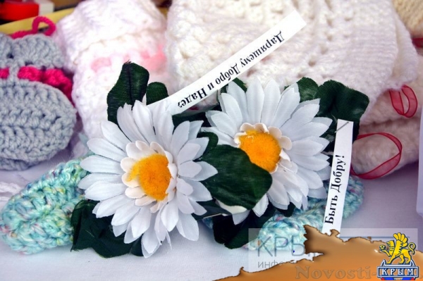 День благотворительности и милосердия «Белый цветок» собрал сотни крымчан и гостей полуострова в Симферополе (ФОТО) - «Общество Крыма»