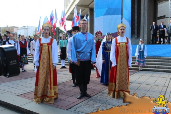 В Симферополе прошел митинг ко Дню герба и флага Крыма (ФОТО) - «Симферополь» В Симферополе прошел митинг ко Дню герба и флага Крыма (ФОТО) - «Симферополь»